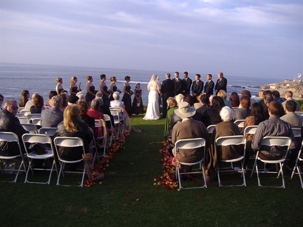 George James Entertains