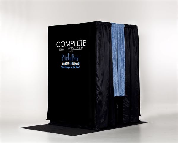 Complete Weddings + Events