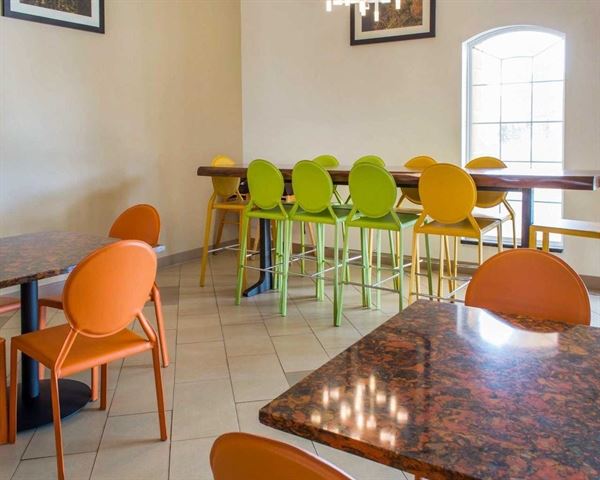 Comfort Suites - Waldorf, MD