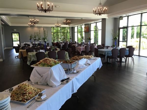 Canyon Lakes Golf Course & Brewery