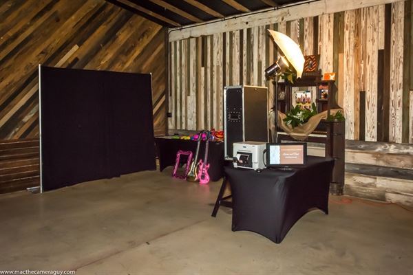 Mac The Camera Guy Photo Booths