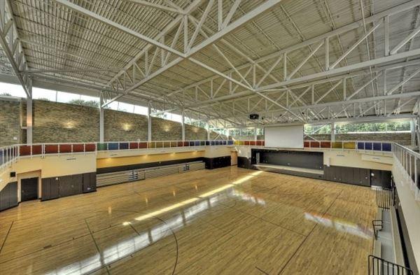 Riverdale Centre for the Arts, Business & Leisure Services