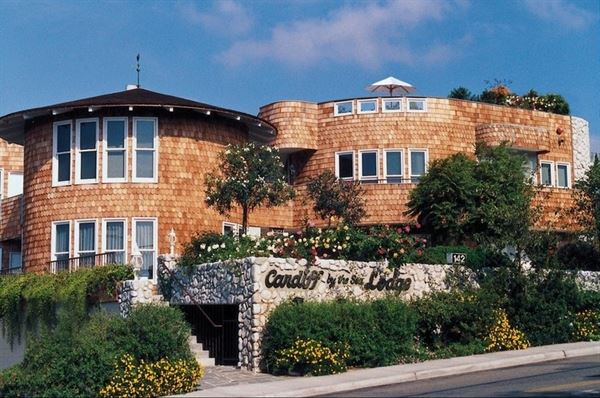 Cardiff-By-The Sea Lodge