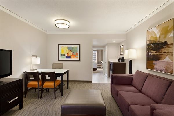 Embassy Suites Irvine - Orange County Airport