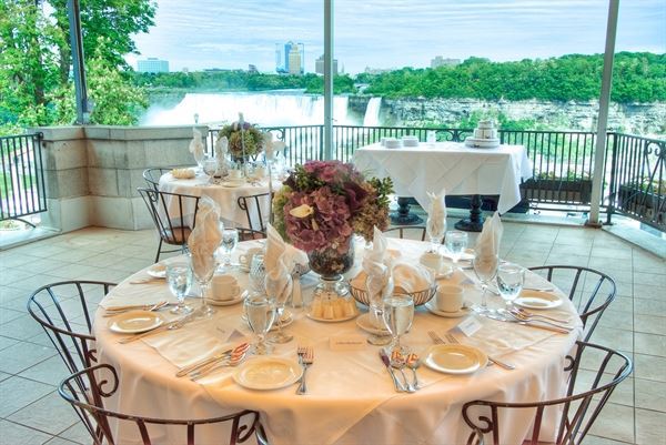 Niagara Parks Weddings