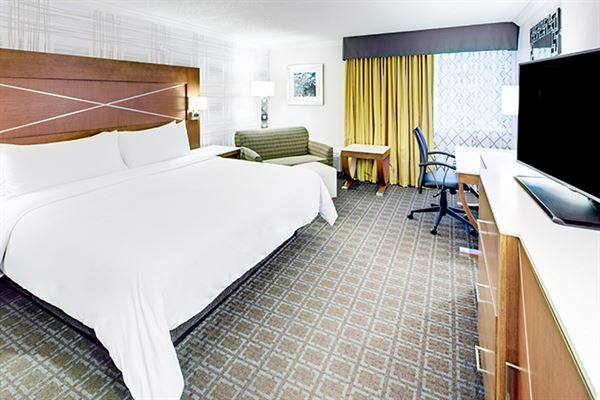 DoubleTree by Hilton Madison Downtown