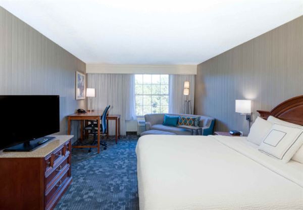 Courtyard Chapel Hill