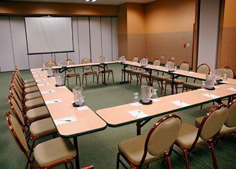 Holiday Inn KCI and KCI Expo Center