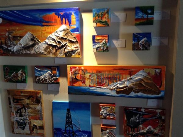 La Cour Denver's Art Bar