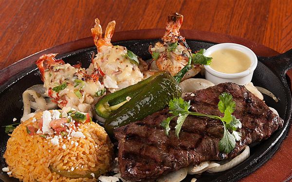 Los Cucos Mexican Cafe