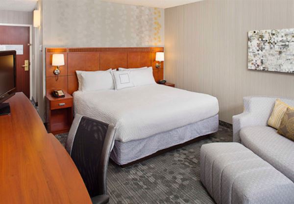 Courtyard Durham Near Duke University/Downtown