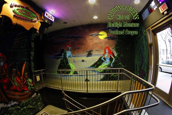 Glowing Greens Blacklight Miniature Golf - Island Adventures