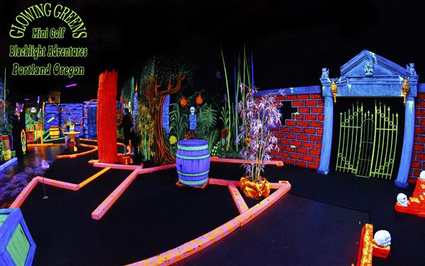 Glowing Greens Blacklight Miniature Golf - Island Adventures