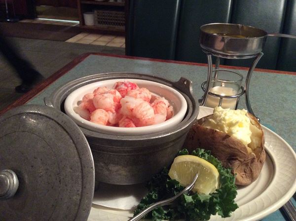 J W Hall's Steak And Seafood Inn