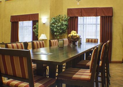 Hampton Inn & Suites Jennings