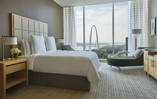 Four Seasons Hotel St. Louis