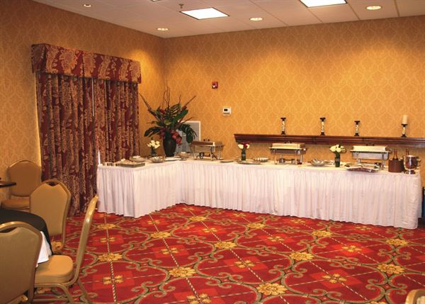 Hampton Inn & Suites Jennings