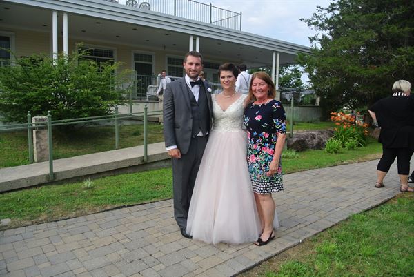 Bespoke Ceremonies - Elizabeth Wiggins