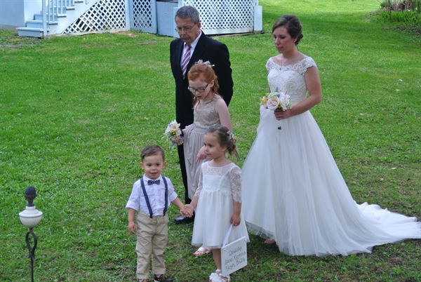 Bespoke Ceremonies - Elizabeth Wiggins