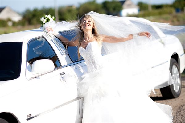 Wedding Toronto Limousine
