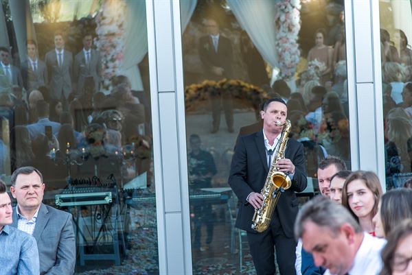 Andrii Liesnyi, Saxophonist & DJ