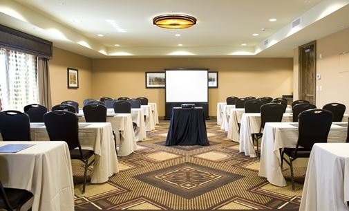 Homewood Suites by Hilton