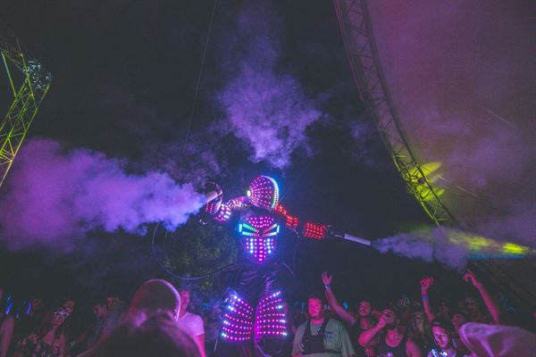 TI BOTS - LED Robot Toronto