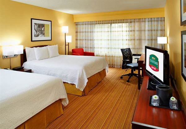 Courtyard Columbus Airport