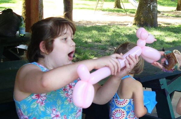 Eileen Newman, Balloon Twister