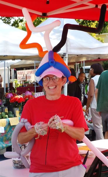 Eileen Newman, Balloon Twister