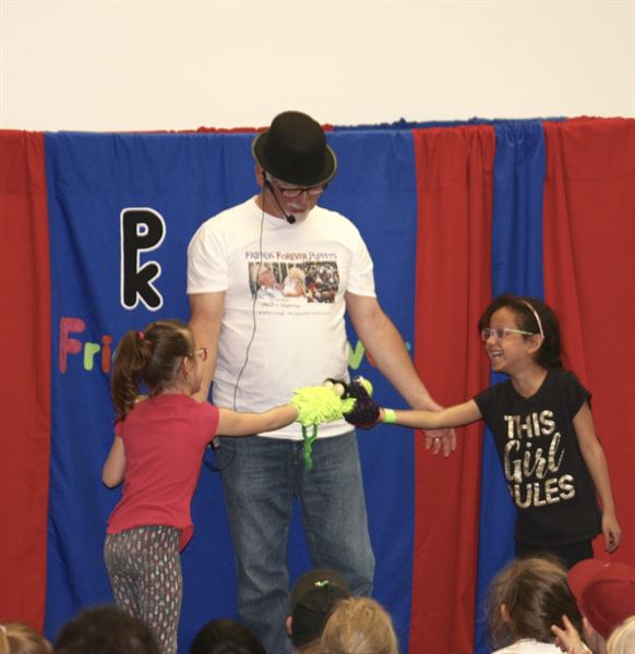 Friends Forever Puppets