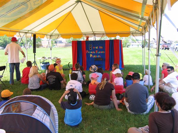 Friends Forever Puppets