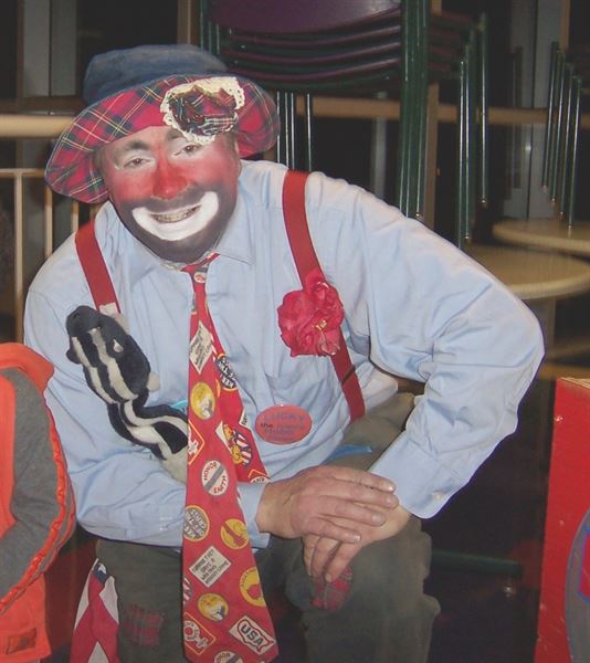 Lucky's Clowning and Balloon Twisting