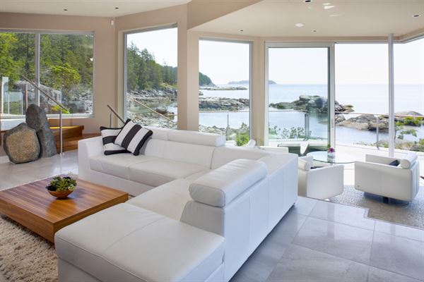 Pointhouse Suites on Sargeant Bay