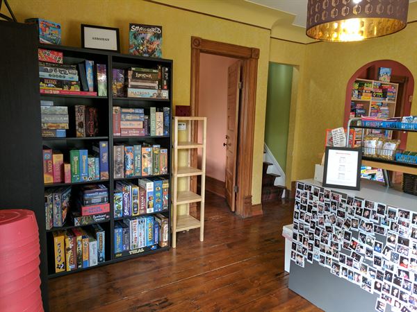 3&UP Board Game Lounge