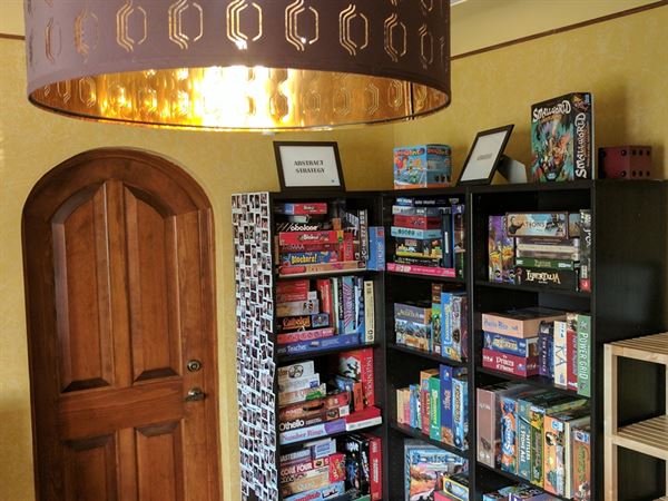 3&UP Board Game Lounge
