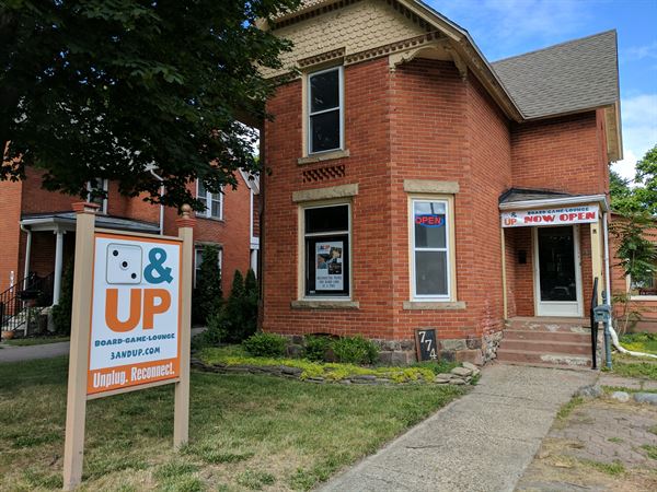 3&UP Board Game Lounge