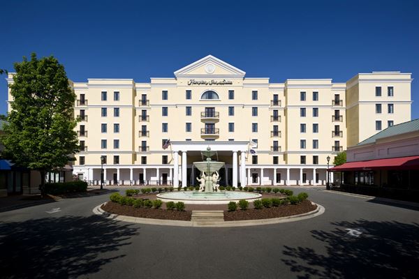 Hampton Inn & Suites Charlotte/South Park at Phillips Place