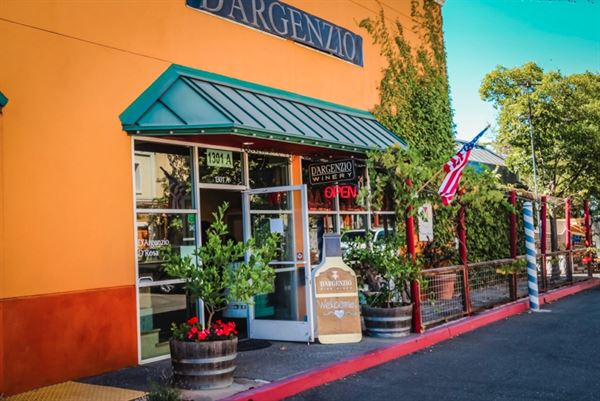 Santa Rosa Vintners Square