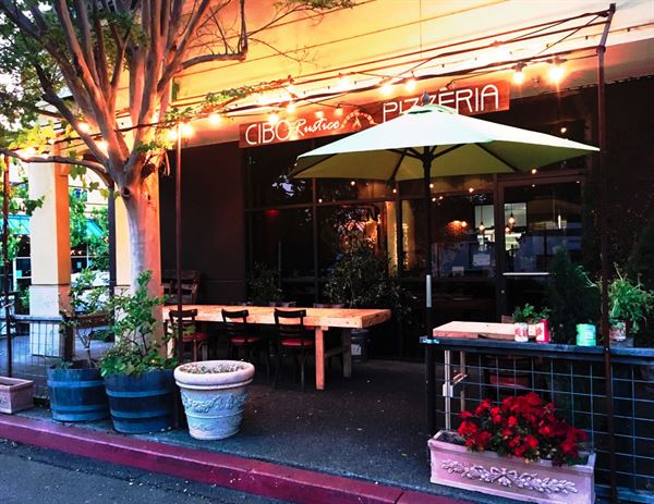 Santa Rosa Vintners Square