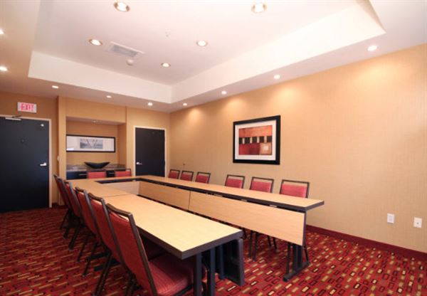 Courtyard Dallas Lewisville