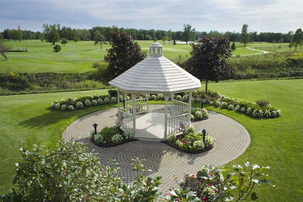 Glen Oak Golf & Banquet Facilities