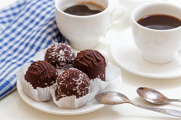 Heavenly Truffles & Pops