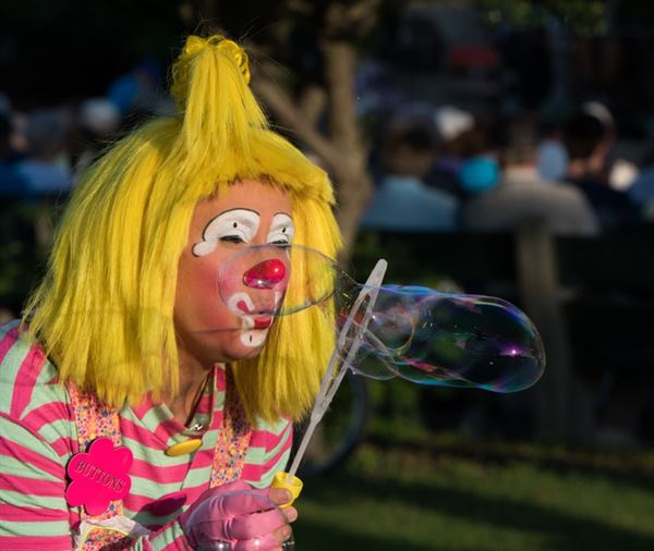 Buttons Party Events