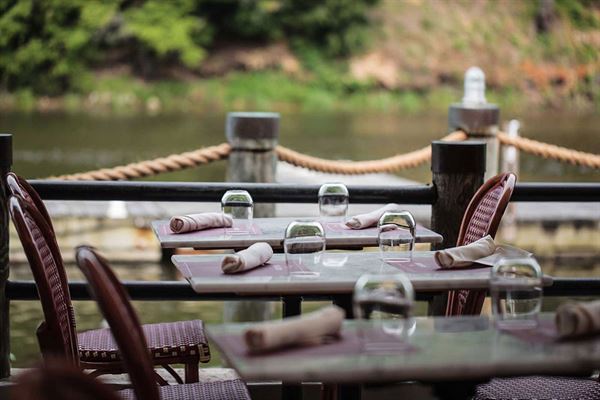 Rive Bistro
