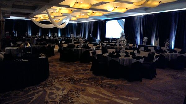 DoubleTree by Hilton San Antonio Airport