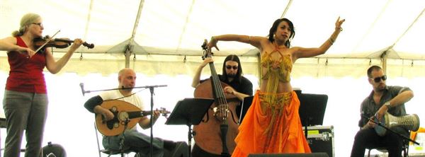 Ishra and Invoketress Dance