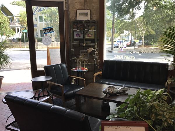 Art-Haus Art Gallery