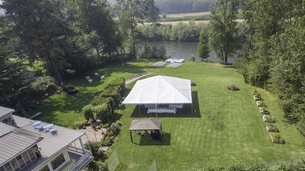 The Tea Pot On Wheels