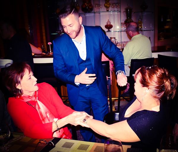 Chris Hanna Illusions LLC